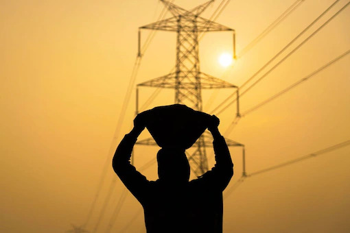 Adani Power Shares Rise 180% in One Year; Should Investors Book Profit Or Hold?